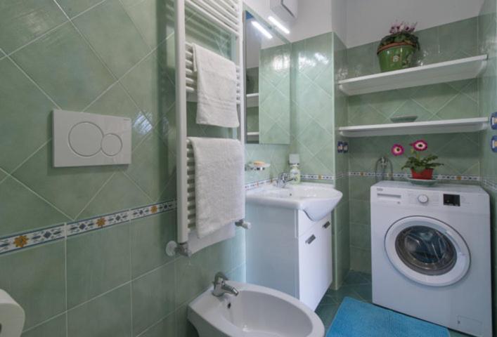 Ferienwohnung Casa Mary Amalfi Exterior foto